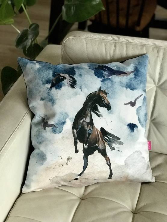 Tyyny hevonen ja linnut 45x45cm KABOO - Tuotteita omistajalle ja ratsastajalle - Kabootyyny14 - 1